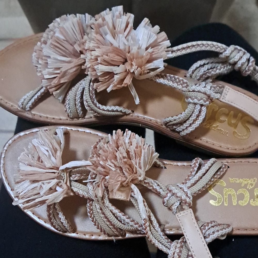 MARCS Women's Beige Sandals with Pom Pom Accents
